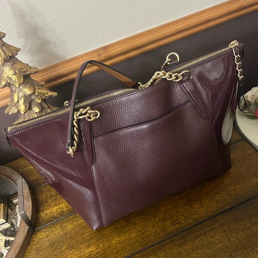 Coach Ava Chain Patent Pebbled Leather Purse Tote